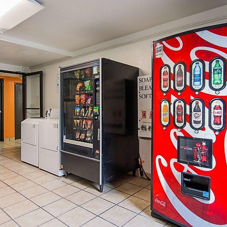 Motel 6 Little Rock South Экстерьер фото