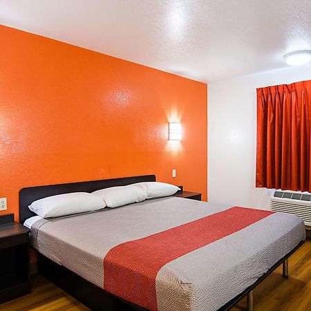 Motel 6 Little Rock South Экстерьер фото