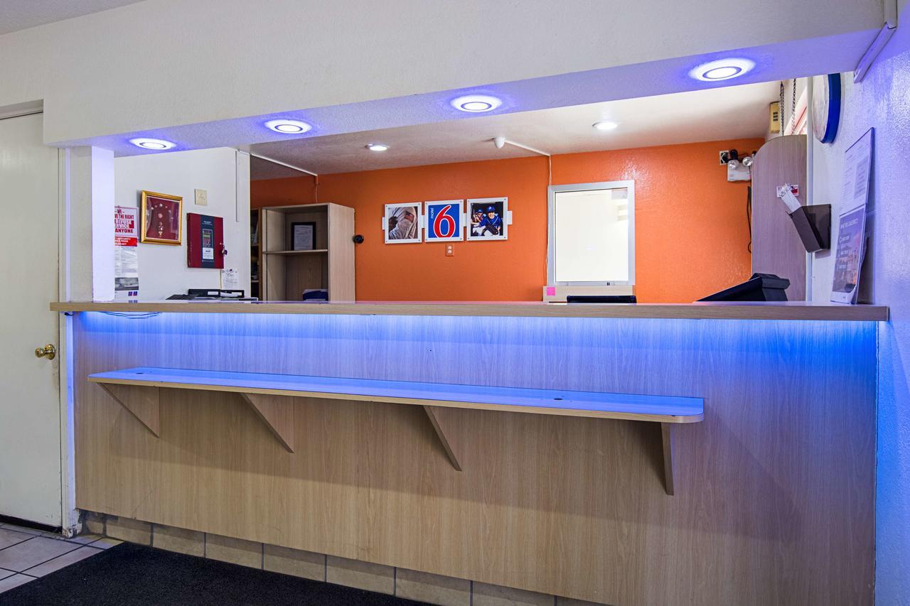 Motel 6 Little Rock South Экстерьер фото